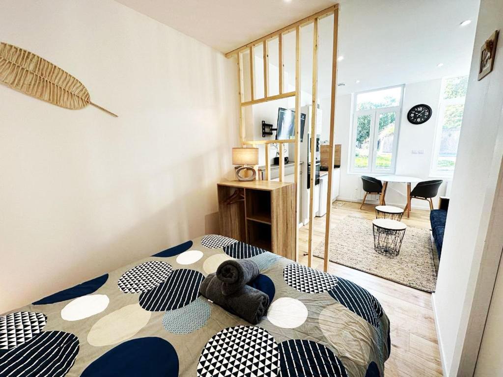 Lerelaisdodileqsl - Cambrai - Hyper Centre - Free Wifi - Ideal Couple & Famille Exterior foto